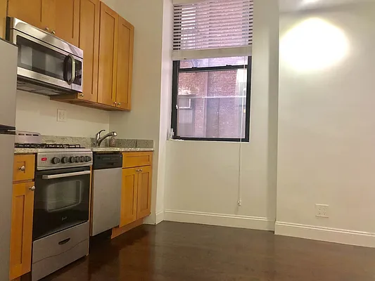 Rented by JWS Realty LLC | media 11