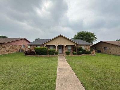 828 Wood Gln, Desoto, TX, 75115