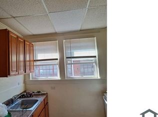 121 Marble St #3, Athol, MA 01331