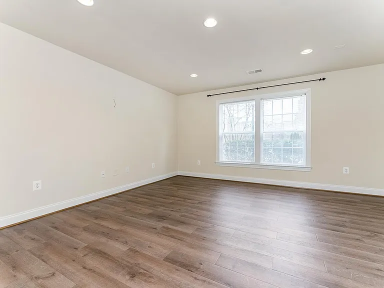 8032 Reserve Way — Photo 20