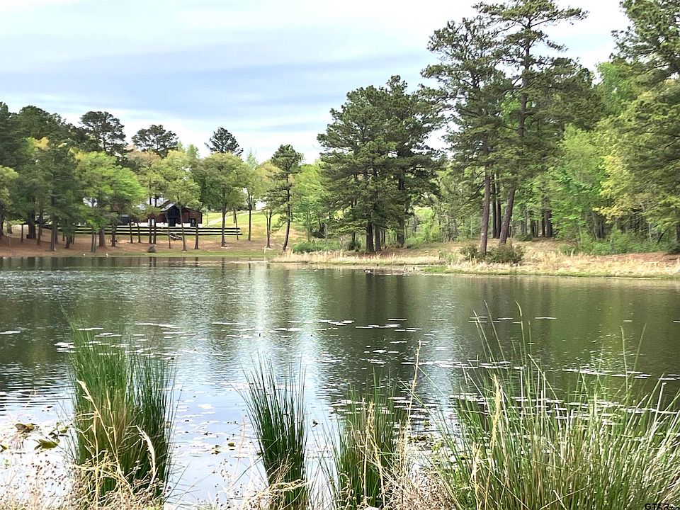 1st image of 64 White Oak Creek Rnch