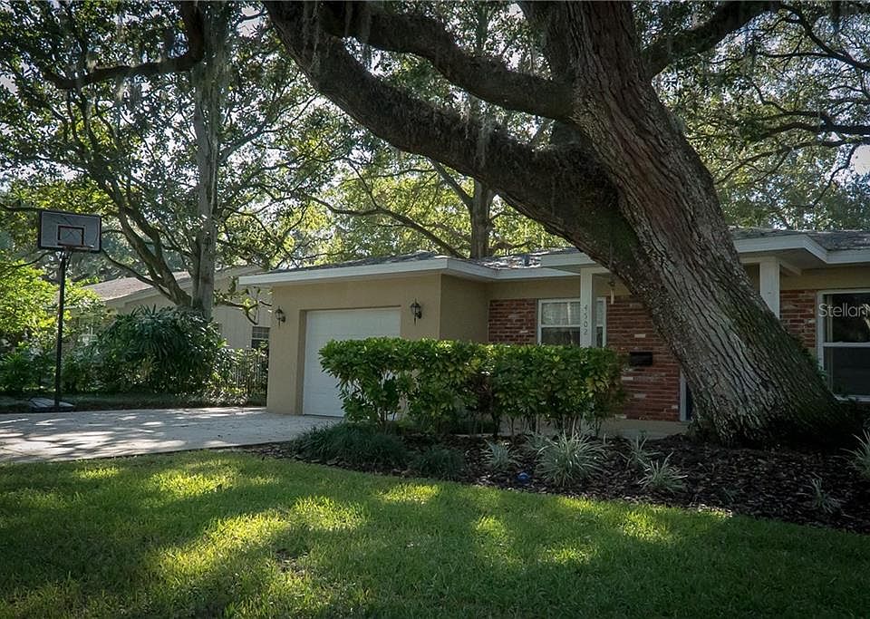2nd image of 4502 W Beach Park Dr