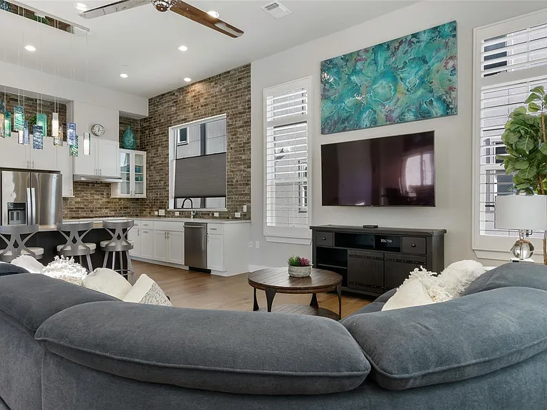 1411 Town Creek Dr #4 — Photo 19