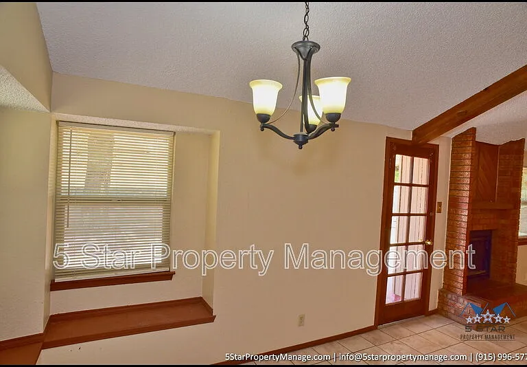 11645 Gordon Cooper Ln — Photo 15
