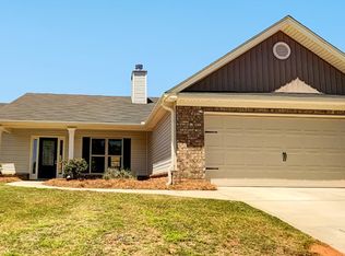 510 River Mist Cir, Jefferson, GA 30549