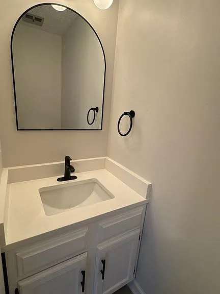 10802 Beech Creek Dr — Photo 10
