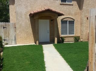 8009 Latham Ct APT 4, Bakersfield, CA 93306
