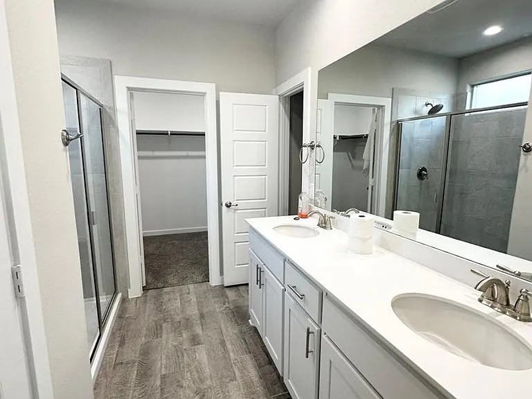 2201 Beaufort Dr — Photo 12