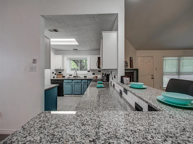 7114 Buchanan Dr — Photo 14