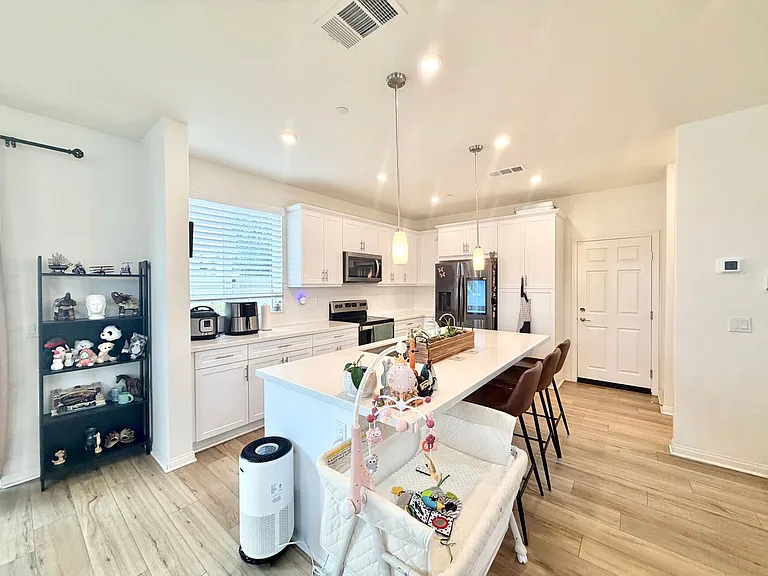 970 Helena Rdg — Photo 8
