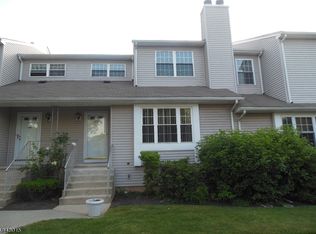 181 Driscoll Ct, Somerset, NJ 08873