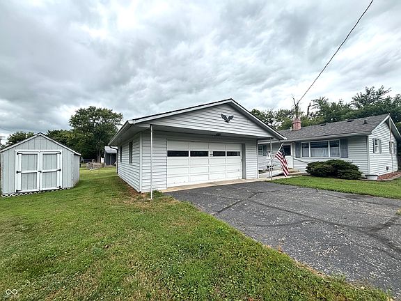 2nd image of 500 Poplar Dr