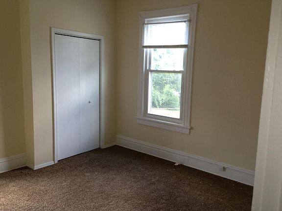 2nd image of 3014 North Ave