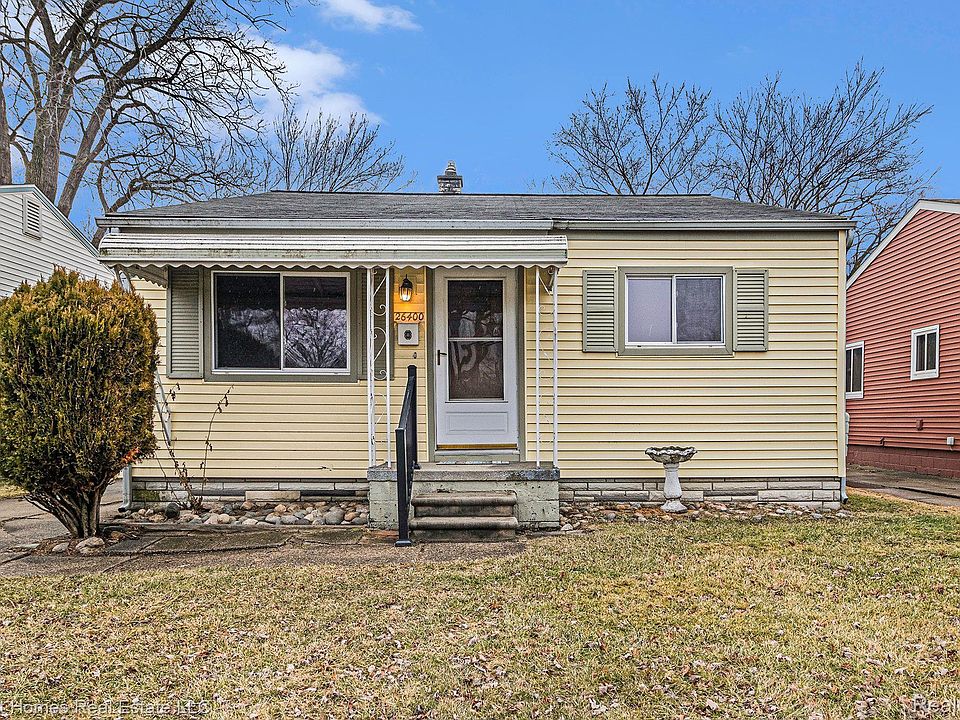 1st image of 26400 Couzens Ave