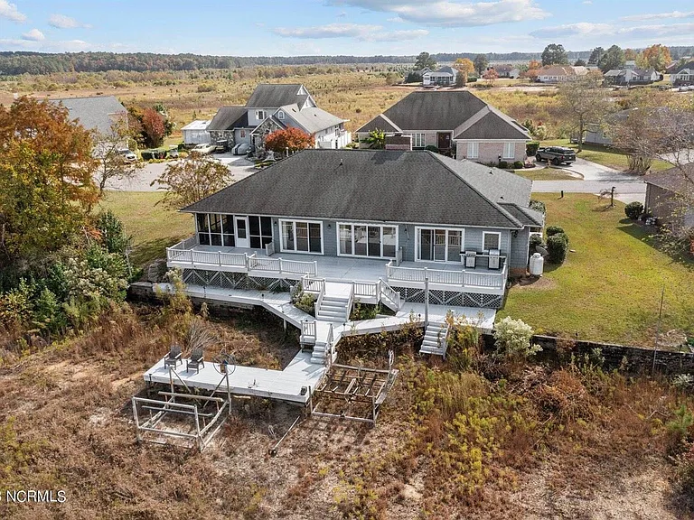 867 Castleberry Ct — Photo 8