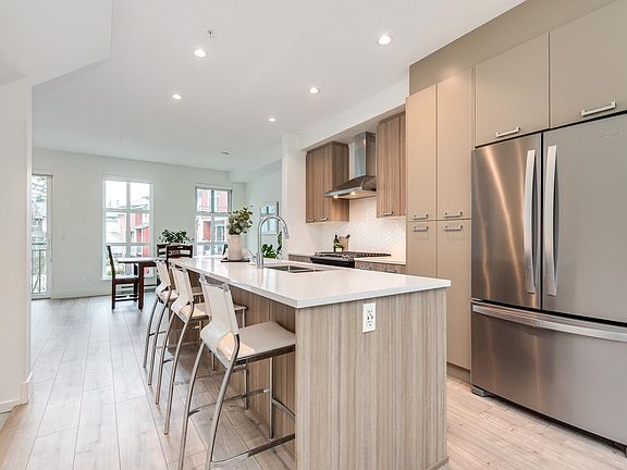 4th image of 24076 112th Ave #58