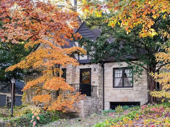 4121 Yuma Dr, Madison, WI 53711