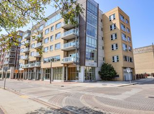 300 Waterfront Dr #502, Winnipeg, MB R3B0G5