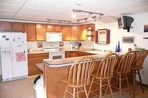 4th image of 548 Forest Hills Dr
