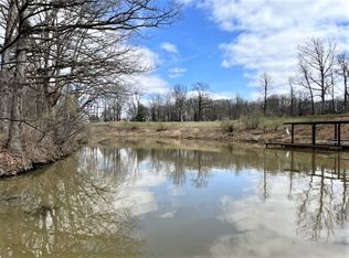 14801 N Park Rd, Effingham, IL 62401