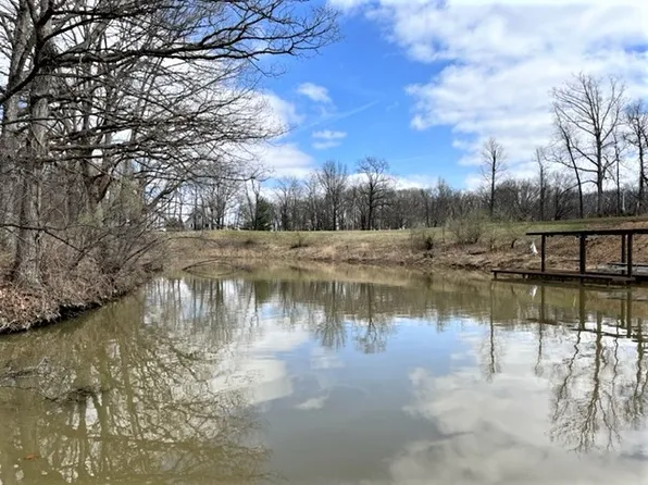 14801 N Park Rd, Effingham, IL 62401