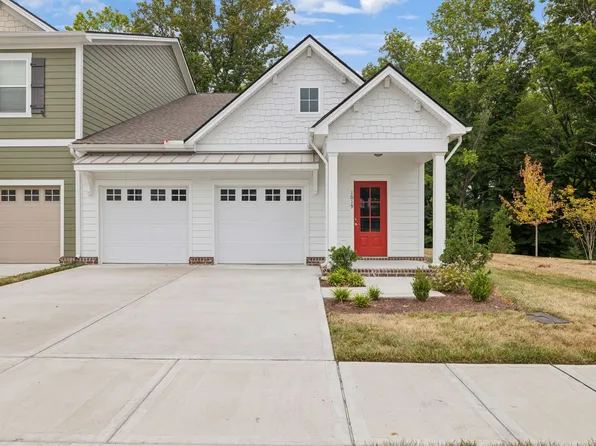 1019 Sweetleaf Dr, Franklin, TN 37064