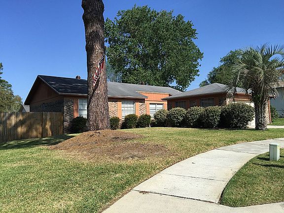 4th image of 1550 Undine Ave