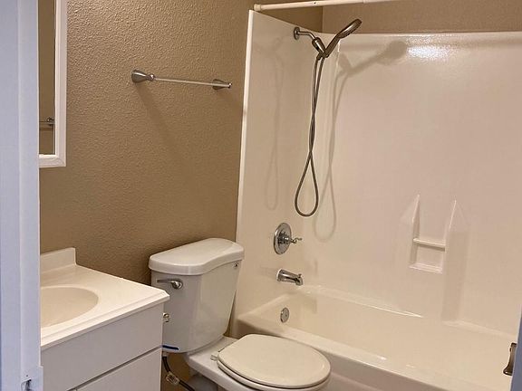 4th image of 2100 Spanos St APT 3