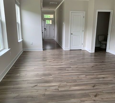 3rd image of 31023 Nikelle Ln