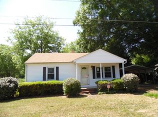 412 Blacksnake Rd, Stanley, NC 28164