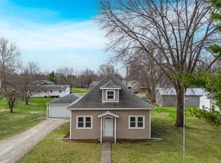 410 W American St, Monroe, IA 50170