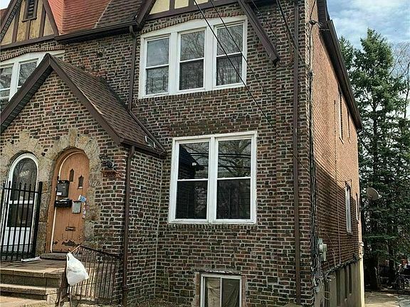 3rd image of 2028 Nereid Ave