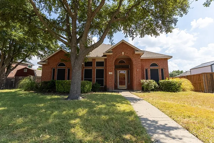 7414 Westhaven Dr