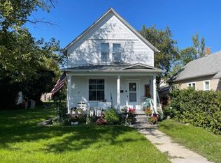 823 Kelly Ave NE, Devils Lake, ND 58301