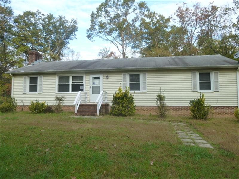 1st image of 16118 Prince George Dr