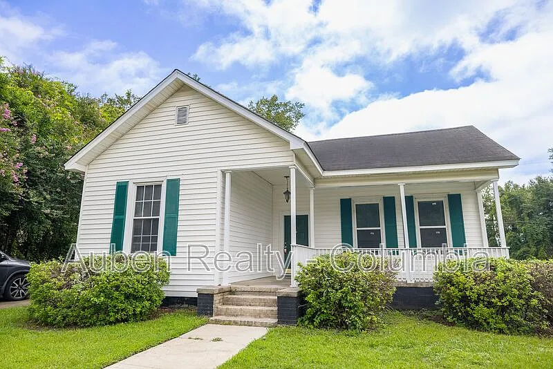 1112 Olympia Ave