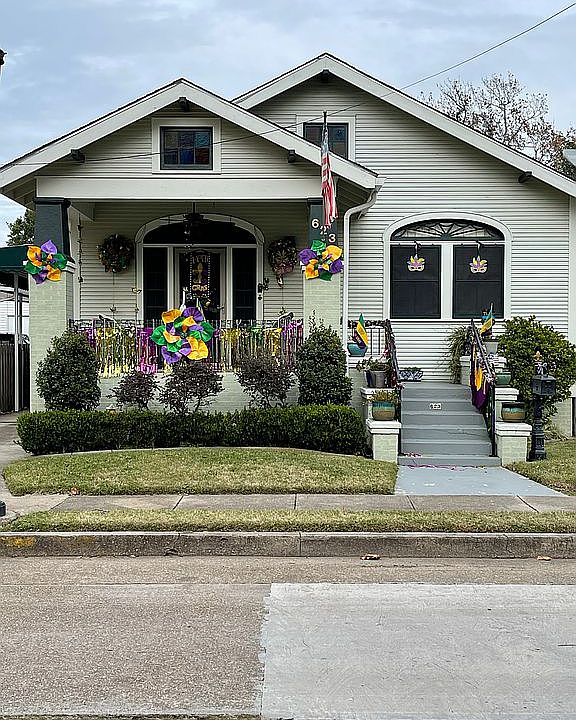 1st image of 623 Huey P Long Ave