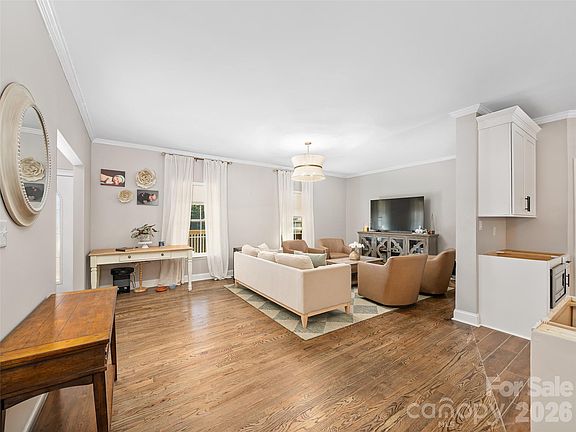 3rd image of 221 Creed Pittman Rd