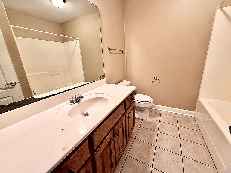 110 Autumn Branch Dr — Photo 16