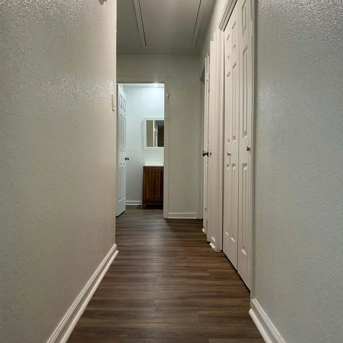 3 bed, 2.0 bath, 1221 sqft, $1,400 — Photo 4