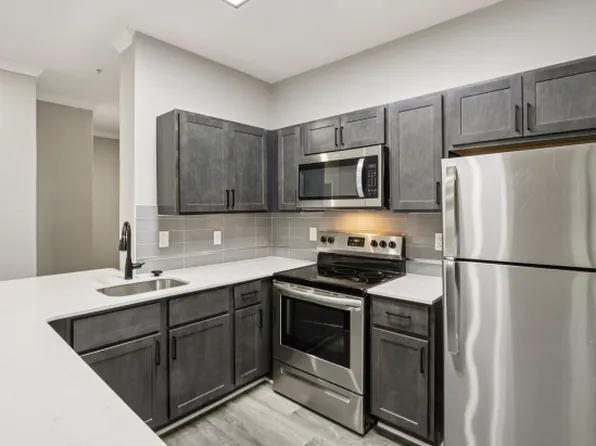 Brandywine Woods Apartment Homes