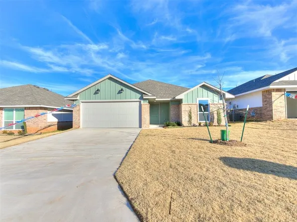 888 Shady Grove Ln, Harrah, OK 73045