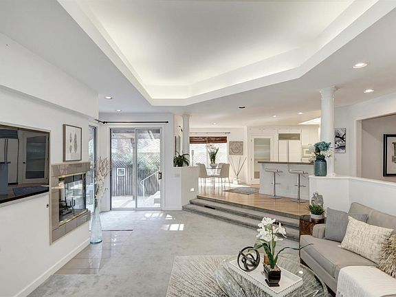 3rd image of 5540 Danjac Cir