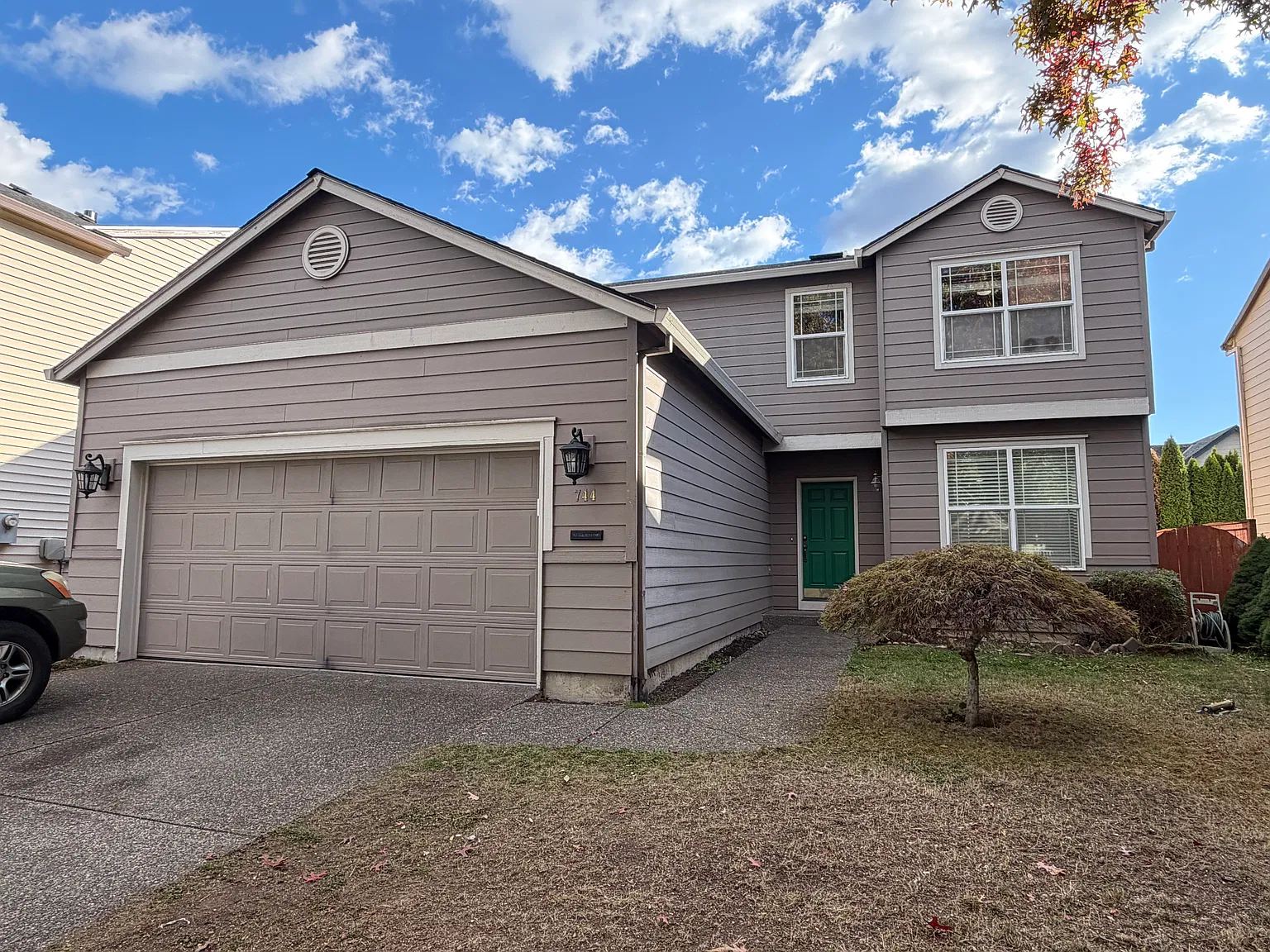 4 bed, 2400 sqft, $2,950 — Photo 1