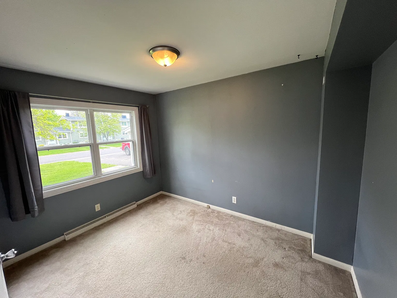 107 Mitchell Cir — Photo 4