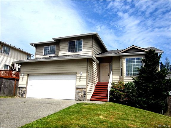 2nd image of 7325 37th Pl NE