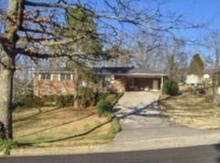 237 Sherwood Dr, Gadsden, AL 35904