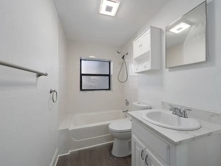 3815 S Summerlin Ave — Photo 20