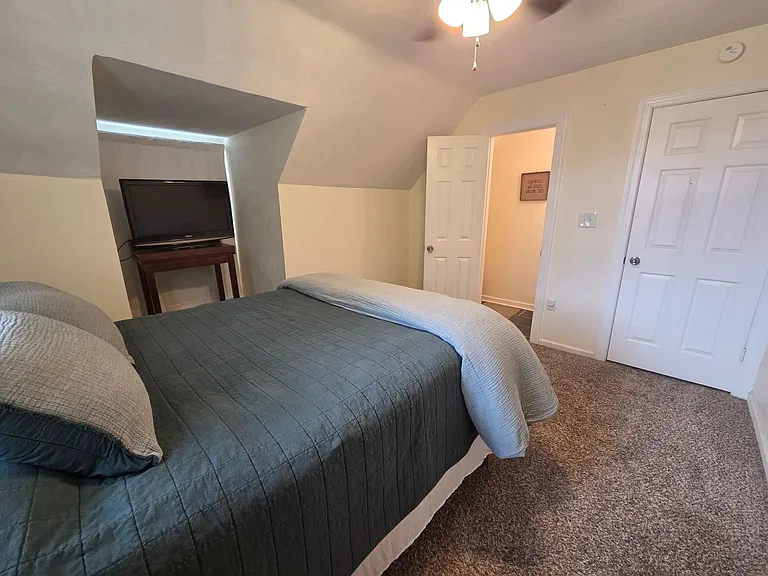 7407 Yorktown Dr — Photo 15