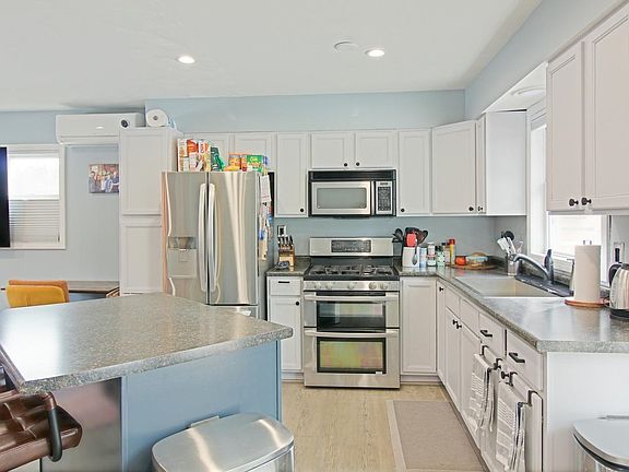 4th image of 55 Birch Lane